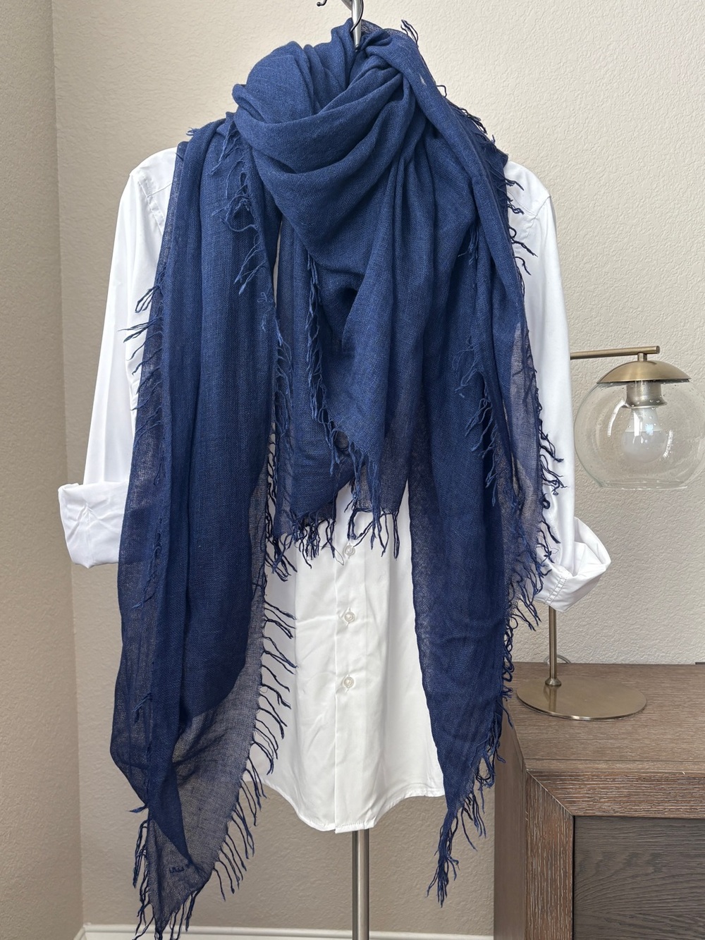 EUC Chan Luu Medival Blue Cashmere And Silk
Scarf